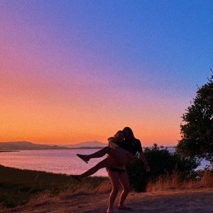 Meet your Posher, Genevieve